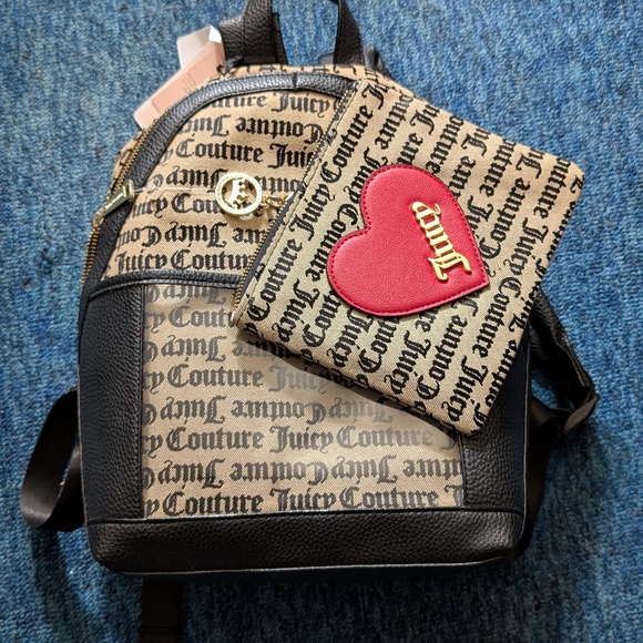 NWT JUICY COUTURE TAN & BLACK MINI BACKPACK WITH HEART REMOVABLE POUCH - Picture 2 of 5